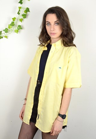 90S VINTAGE PASTEL YELLOW LE SHARK SHORT SLEEVE SHIRT