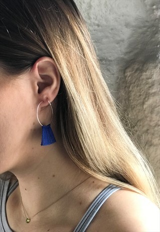NAVY BLUE TASSEL HOOP EARRINGS