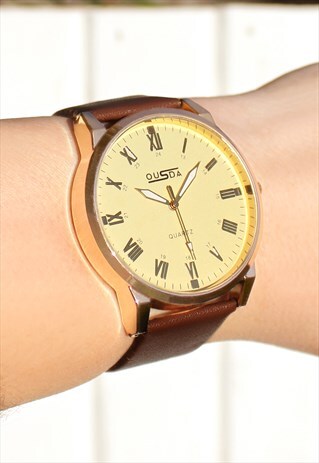 GOLD NUMERAL WATCH WITH SPARKLING FACE