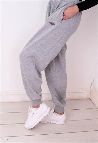 VINTAGE UMBRO TRACK PANTS CGTR57