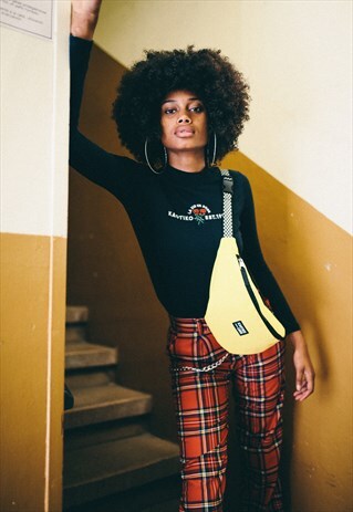 BLACK LONG SLEEVED SHIRT "LA VIE EN ROSE" KAOTIKO