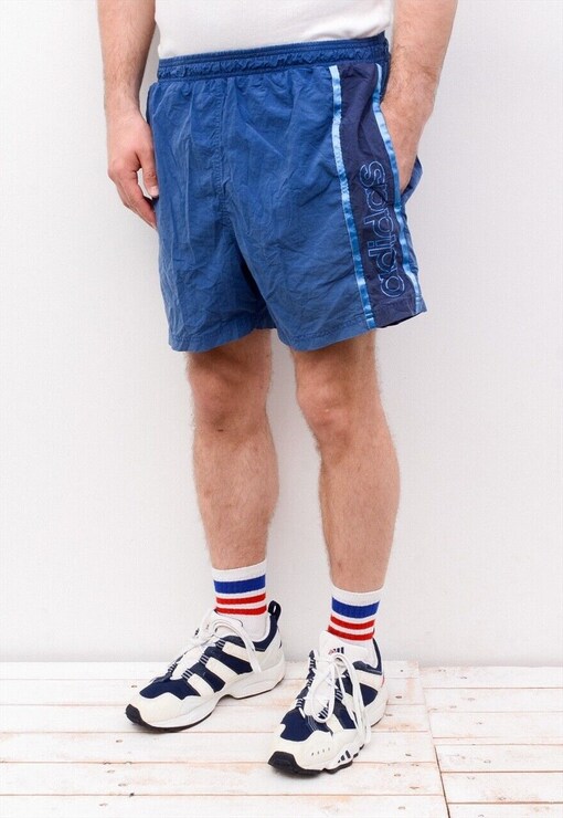 garment image