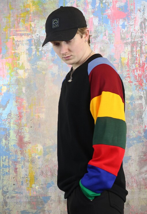 garment image