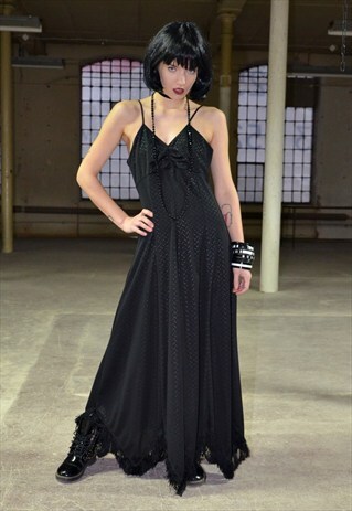VINTAGE BLACK DRESS
