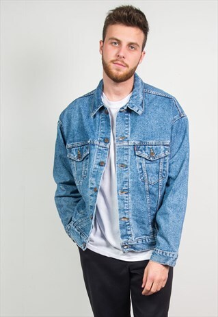 VINTAGE LEVIS DENIM JACKET