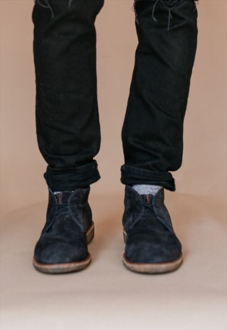 VINTAGE 90S SUEDE LACE UP SHOES IN BROWN