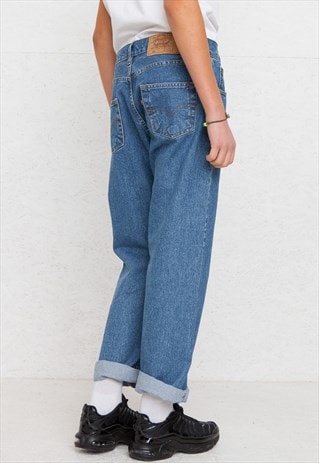 VINTAGE BLUE LEVI'S 501 FIT DENIM JEANS