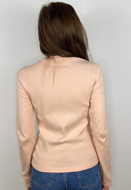 garment image