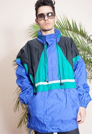 VINTAGE NYLON WINDBREAKER FROM THE 90S