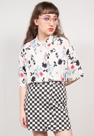 VINTAGE 90'S WHITE FLORAL PATTERN SHIRT