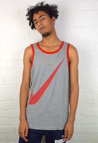 VINTAGE 90'S NIKE VEST