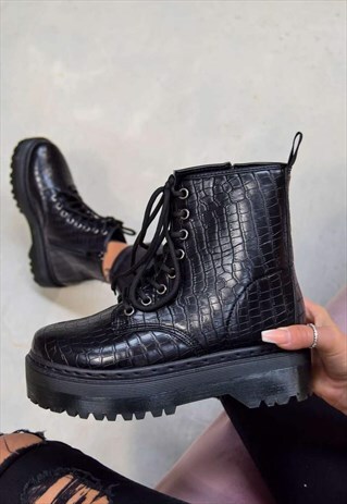 CHUNKY PLATFORM LACE UP ANKLE BOOTS - BLACK CROC