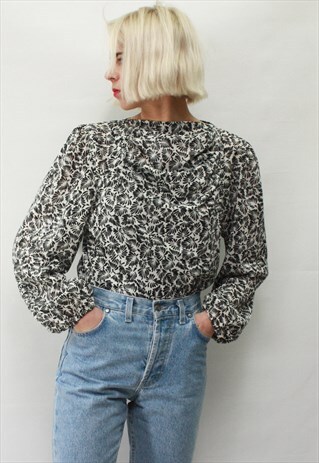 VINTAGE 80' ELEGANT WHITE AND BLACK FLOWER BLOUSE