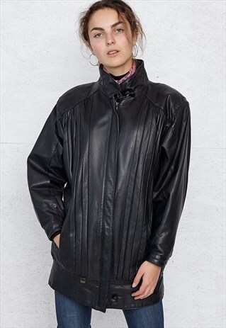 VINTAGE BLACK LEATHER JACKET