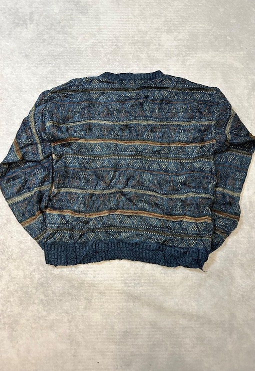 garment image