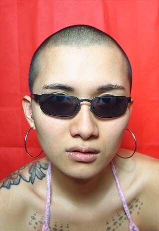 VINTAGE GREY 90S SUNGLASSES