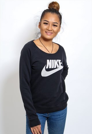 VINTAGE NIKE LOGO SWEATSHIRT IN BLACK MEDIUM