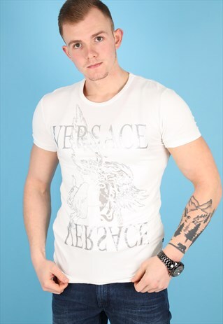 VINTAGE VERSACE T-SHIRT IN WHITE NT39