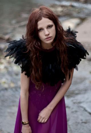 BLACK CAPE