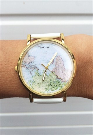 CUTE WHITE WORLD MAP VINTAGE INSPIRED WATCH