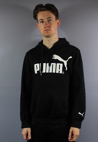 VINTAGE PUMA HOODIE IN BLACK WITH PRINTED LOGO AND POUCH POC