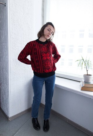 VINTAGE 70'S RED/BLACK SCANDI STYLE JUMPER