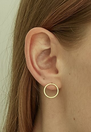 LINE CIRCLE EARRINGS - GOLD
