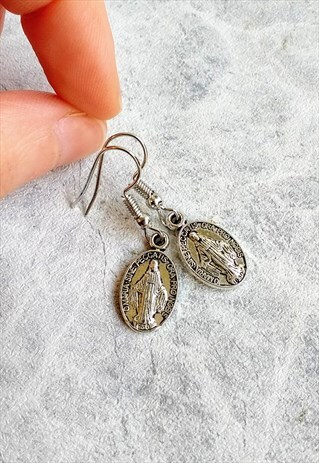 MINI VIRGIN MARY EARRINGS
