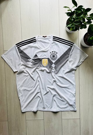 ADIDAS DEUTSCHER SOCCER JERSEY