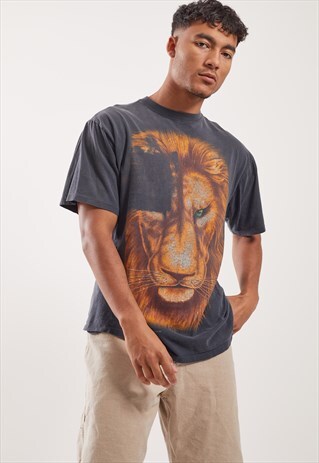 VINTAGE LION GRAPHIC T-SHIRT