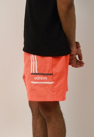 VINTAGE ADIDAS SHORTS