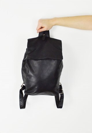 BLACK LEATHER RUCKSACK BAG