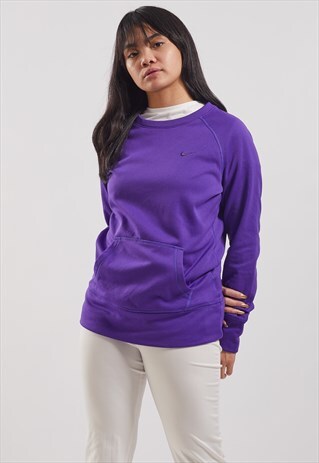 VINTAGE NIKE SWEATSHIRT