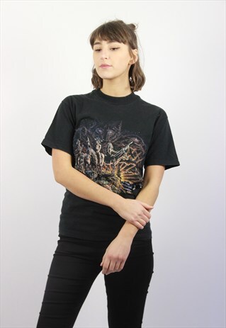 VINTAGE PRINTED T-SHIRT
