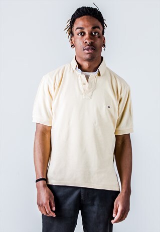 VINTAGE 90S TOMMY HILFIGER POLO SHIRT IN BEIGE