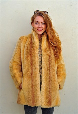 VINTAGE GOLDEN FAUX FUR JACKET