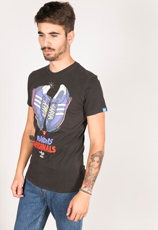 VINTAGE 90S USA TSHIRT / R222