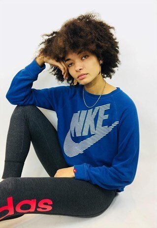 VINTAGE NIKE SPELLOUT SWEATSHIRT
