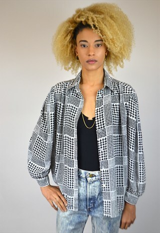 VINTAGE 90'S HOUNDSTOOTH PRINT BLOUSE