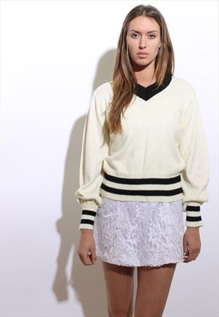 VINTAGE 1960'S 60'S CREAM & BLACK VARSITY SWEATER JUMPER S-M