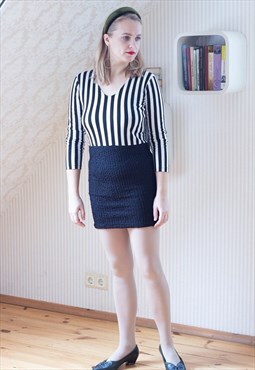 Black and white sleeveless striped dress