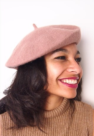NUDE PINK WOOL BERET