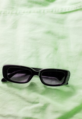 BLACK ROUNDED RECTANGLE 90S LOOK SUNGLASSES