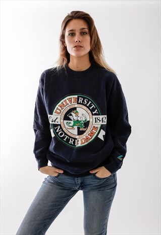 VINTAGE 90S NAVY COLLEGE SWEATER