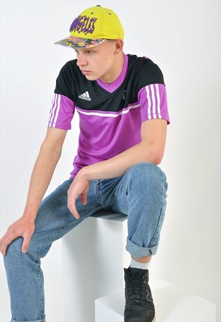 VINTAGE 90S JERSEY