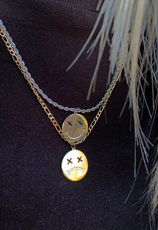 SMILEY NECKLACE PENDANT- GOLD