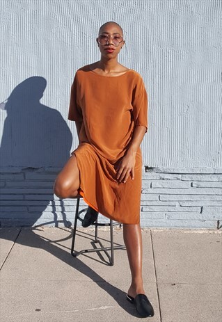 90S MINIMALIST LUXURY BROWN SILK COLUMN DRESS WITH SLITS