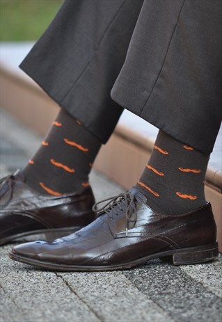MENS FUNNY DRESS SOCKS COLORFUL - ORANGE MUSTACHE, MOUSTACHE