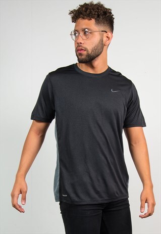 NIKE SPORTS T-SHIRT