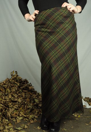 TARTAN SKIRT